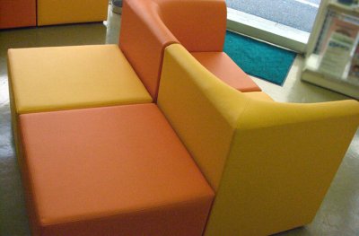 東京都足立区　S薬局