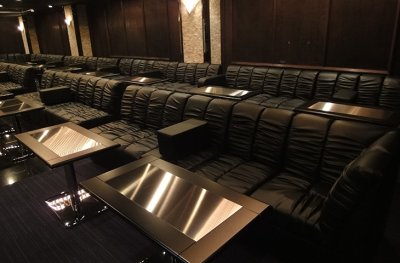 長野県松本市　ラウンジサハラ