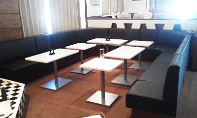 柏市カラオケ店　ホワイト