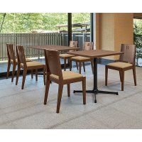 空（そら）椅子