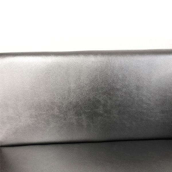 メタリックRソファ